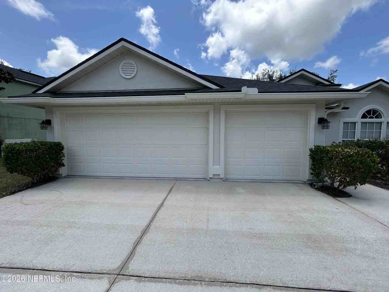 13916 Fish Eagle Dr E - Photo 4 of 33
