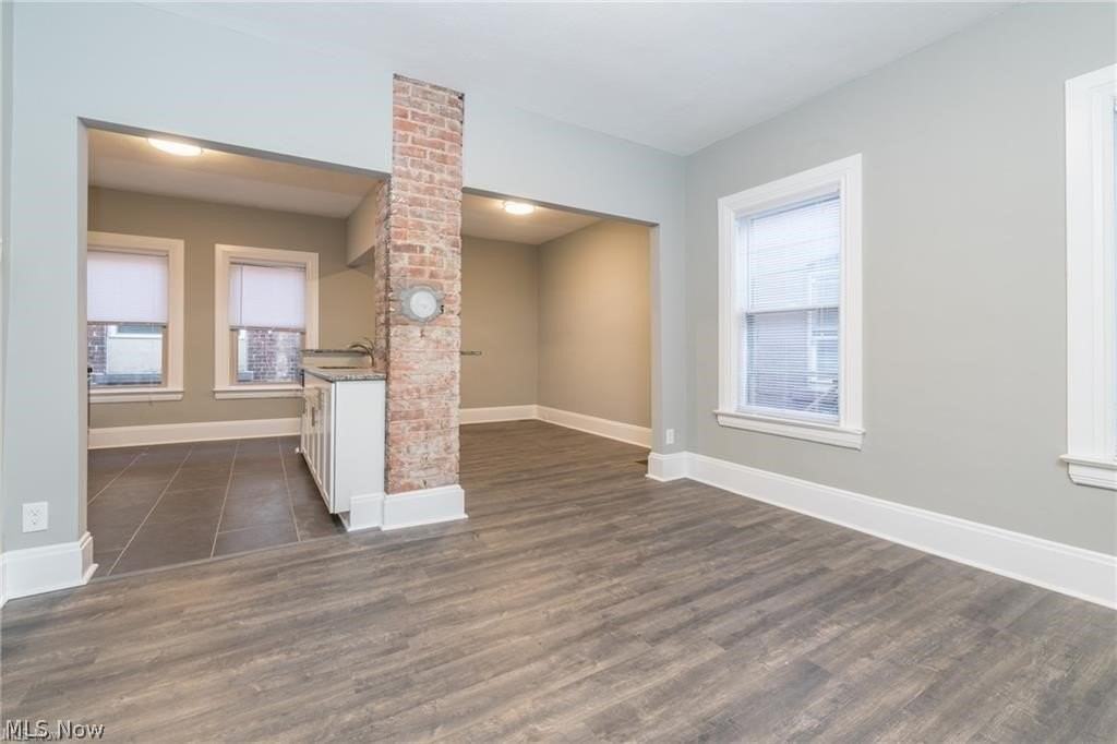 1387 W 69th St #4 - Photo 6 of 14