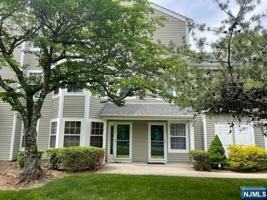 featured image of 1509 Cornwall Rd