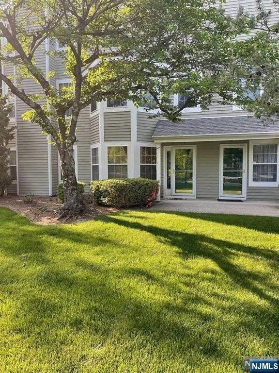 1509 Cornwall Rd - Photo 2 of 14