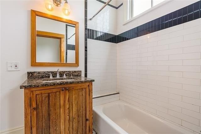 1723 Louisiana Ave - Photo 6 of 14