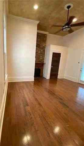 8013 Green St - Photo 5 of 15