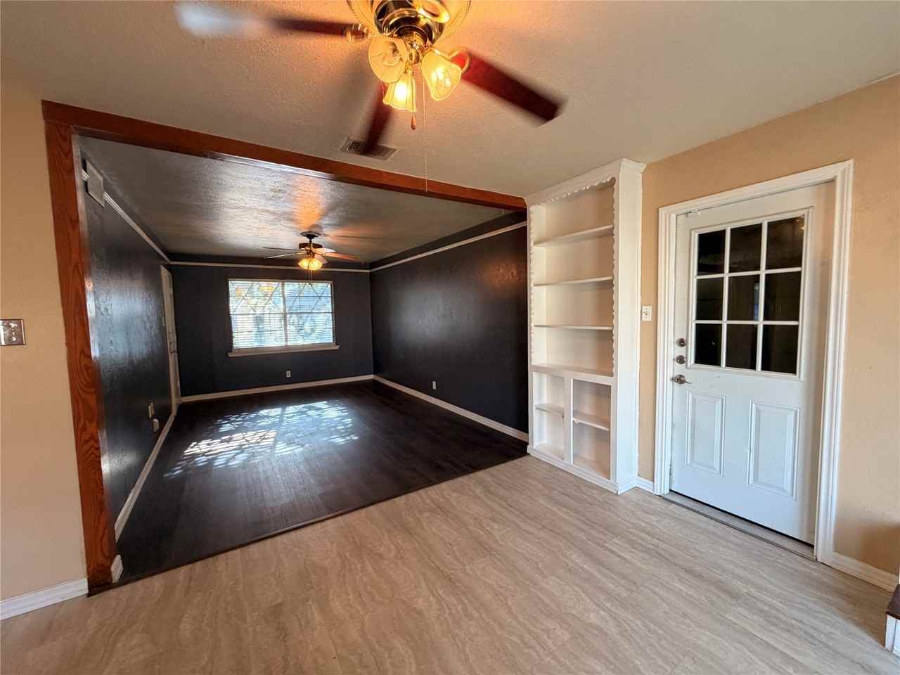 1416 Norwood Dr - Photo 4 of 19