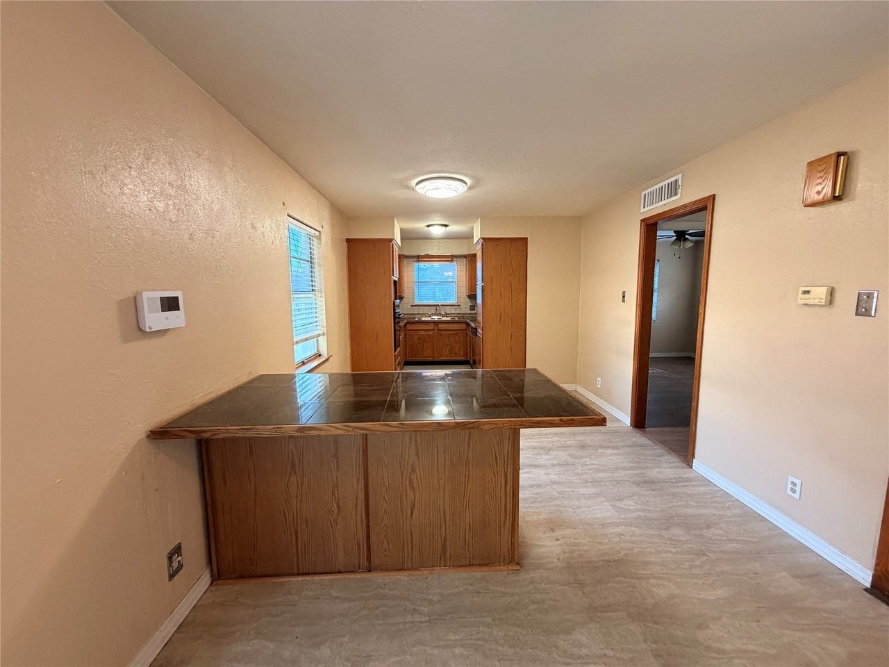 1416 Norwood Dr - Photo 6 of 19