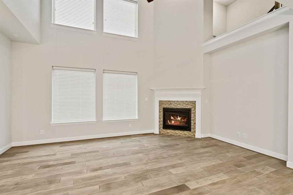 6305 Smithwick Dr - Photo 6 of 26