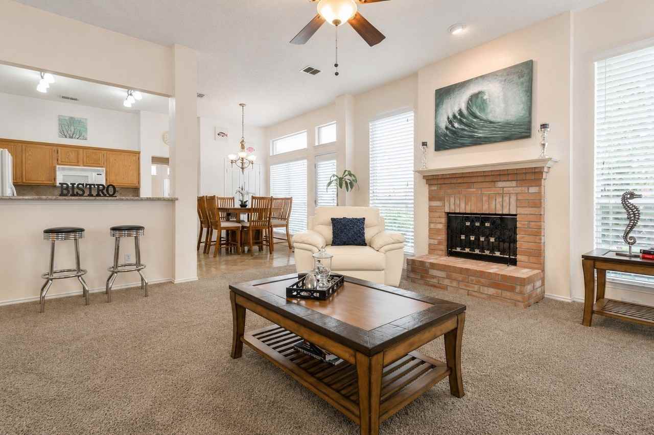 11308 Amber Valley Dr - Photo 4 of 19