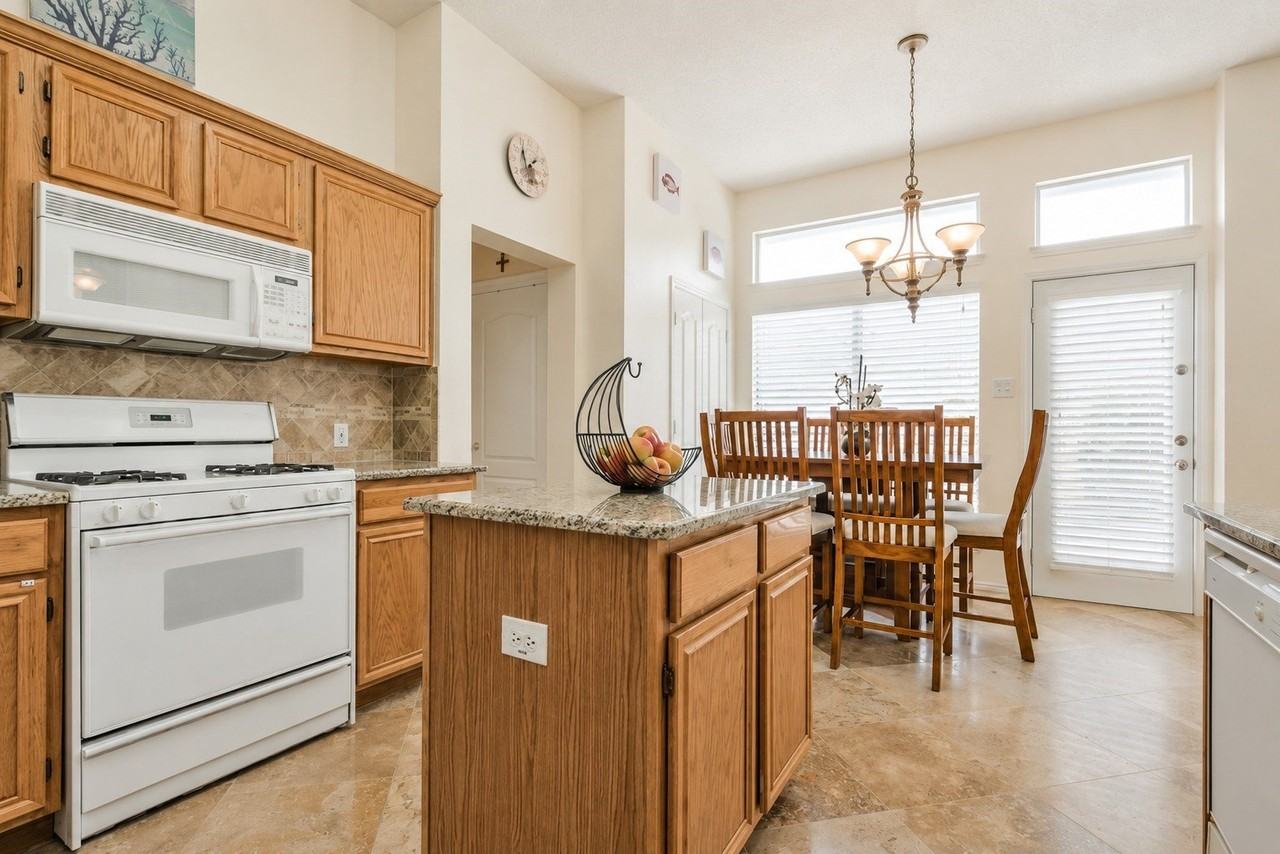 11308 Amber Valley Dr - Photo 5 of 19