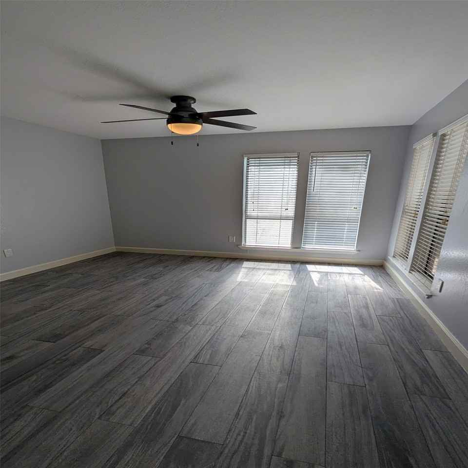 9613 Walnut St #2105 - Photo 5 of 13