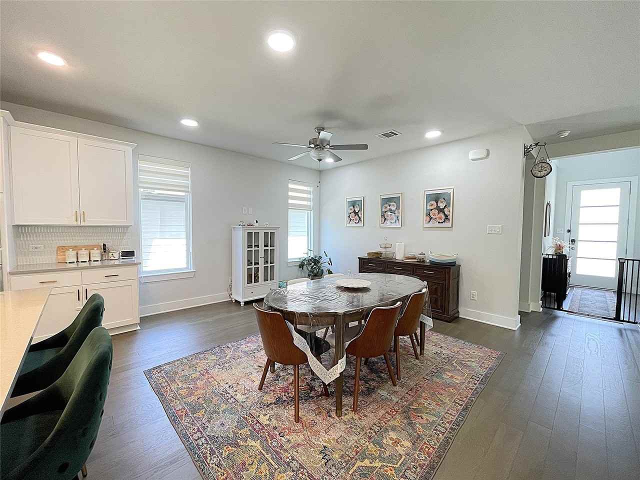 3229 Marilanda Rd - Photo 3 of 28
