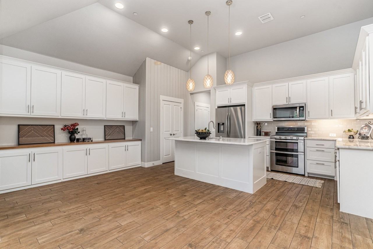 3861 Dalea Dr - Photo 4 of 40