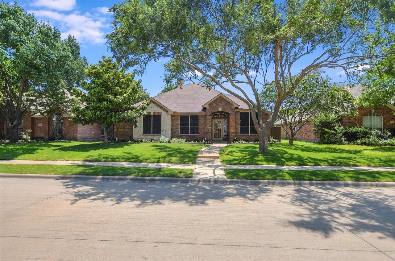4402 Ruth Borchardt Dr - Photo 2 of 25