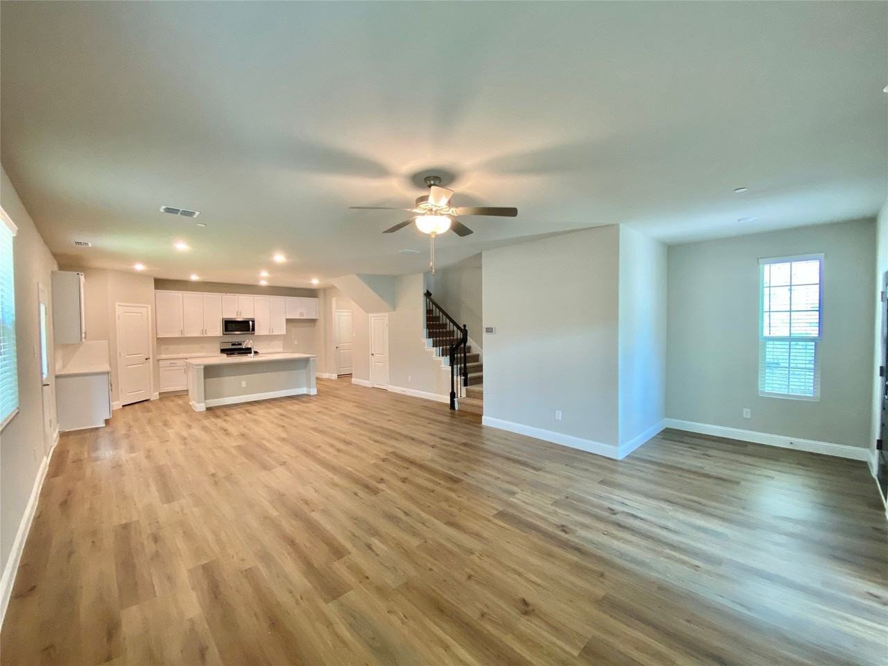 4127 Stockyard Station Ln - Photo 4 of 20