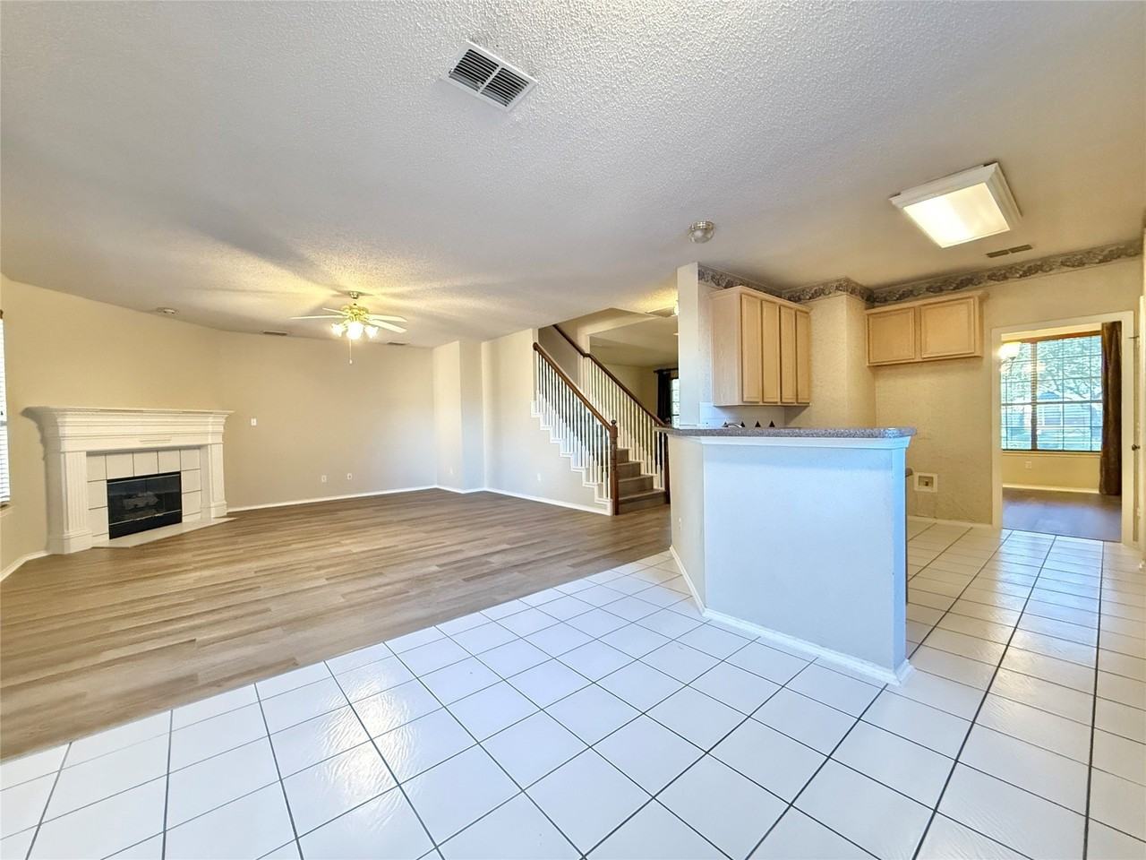 3549 Mason Dr - Photo 6 of 24