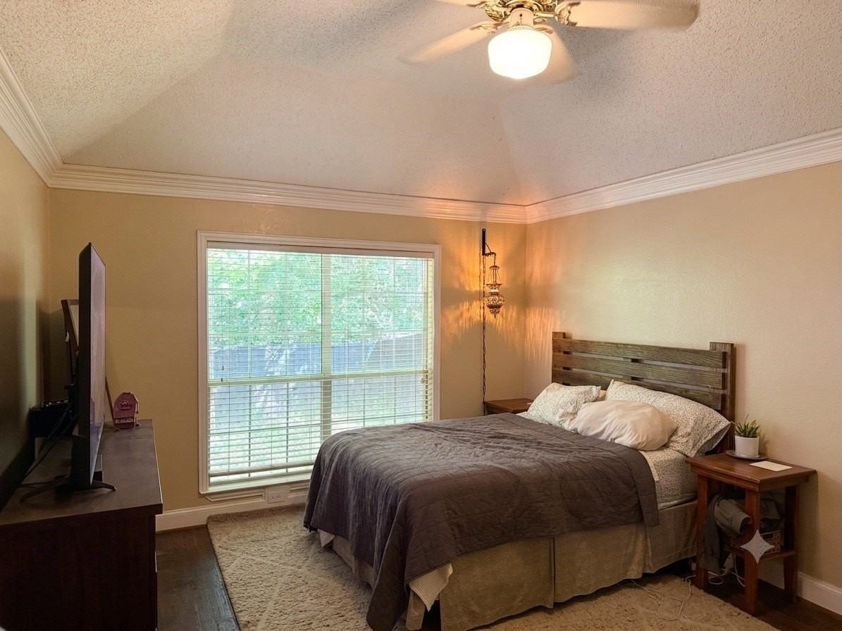 1122 Dove Dr - Photo 6 of 10