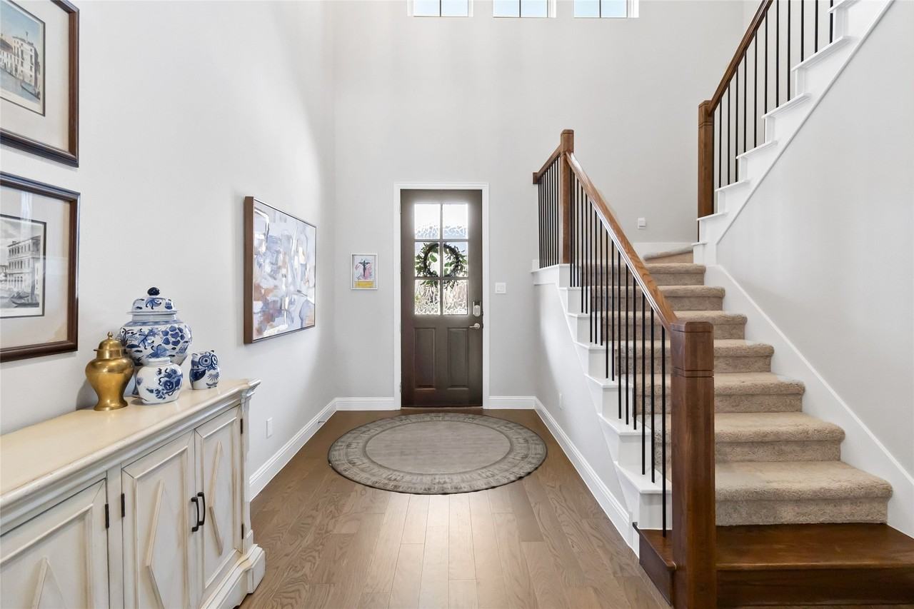 1812 Scotney Ct - Photo 2 of 30