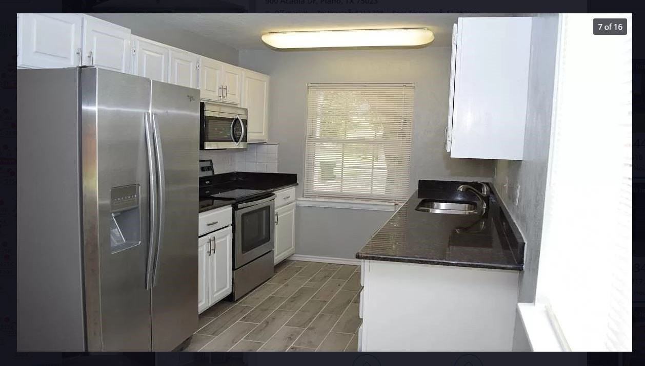 900 Acadia Dr - Photo 2 of 11