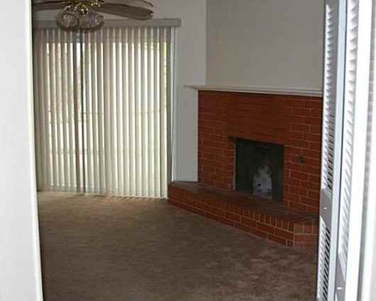 3020 Norwood Ln - Photo 4 of 5