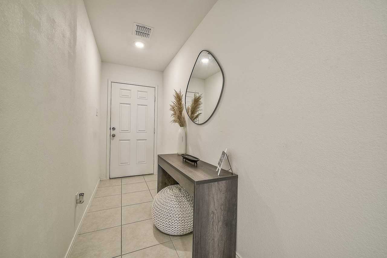 336 Dry Canyon Way - Photo 2 of 38