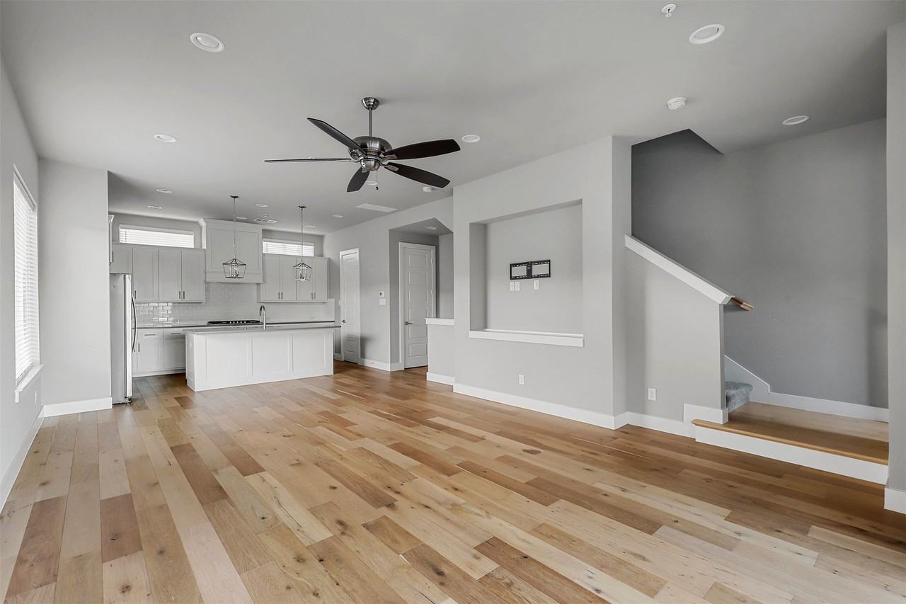 2733 Merrimac St #104 - Photo 5 of 21