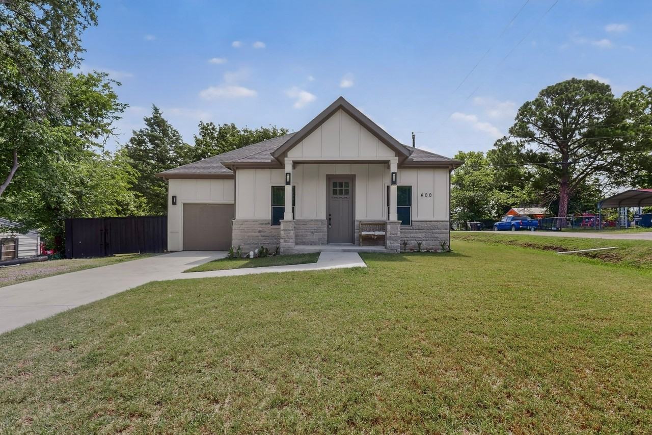 400 Kenny Dr - Photo 2 of 38
