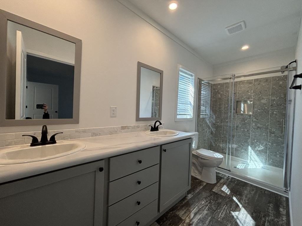 5647 Blue Harbor Dr #0335 - Photo 2 of 20