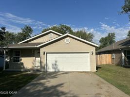 featured image of 612 N Devon St