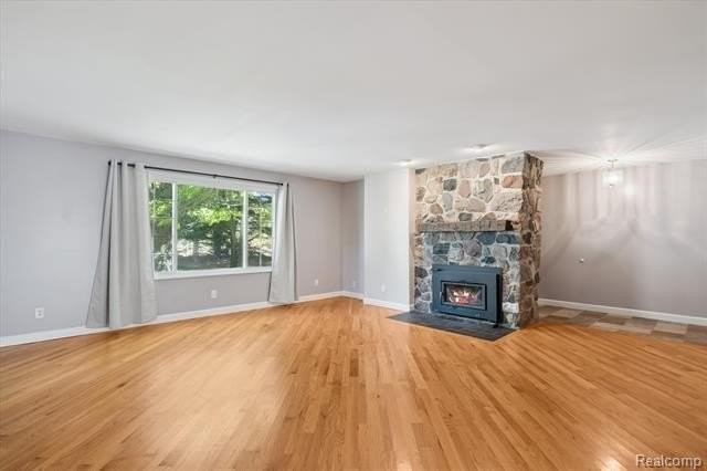 2860 E Coon Lake Rd - Photo 4 of 43