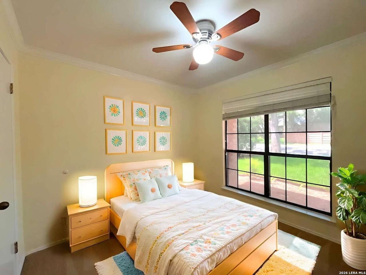 3342 Carbine Rd - Photo 6 of 46