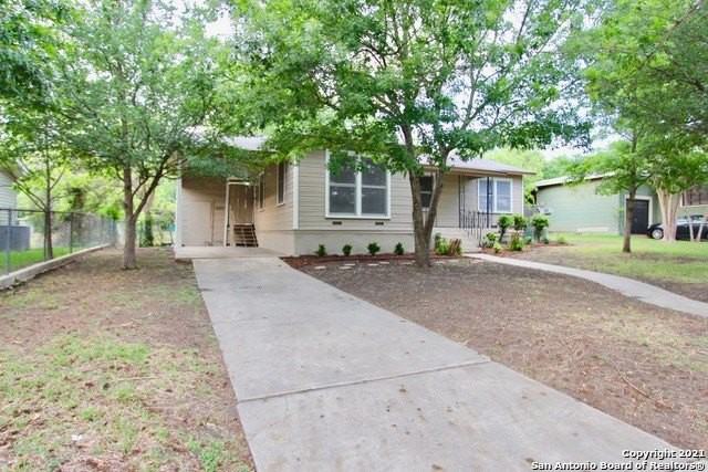 209 Lyman Dr - Photo 2 of 27