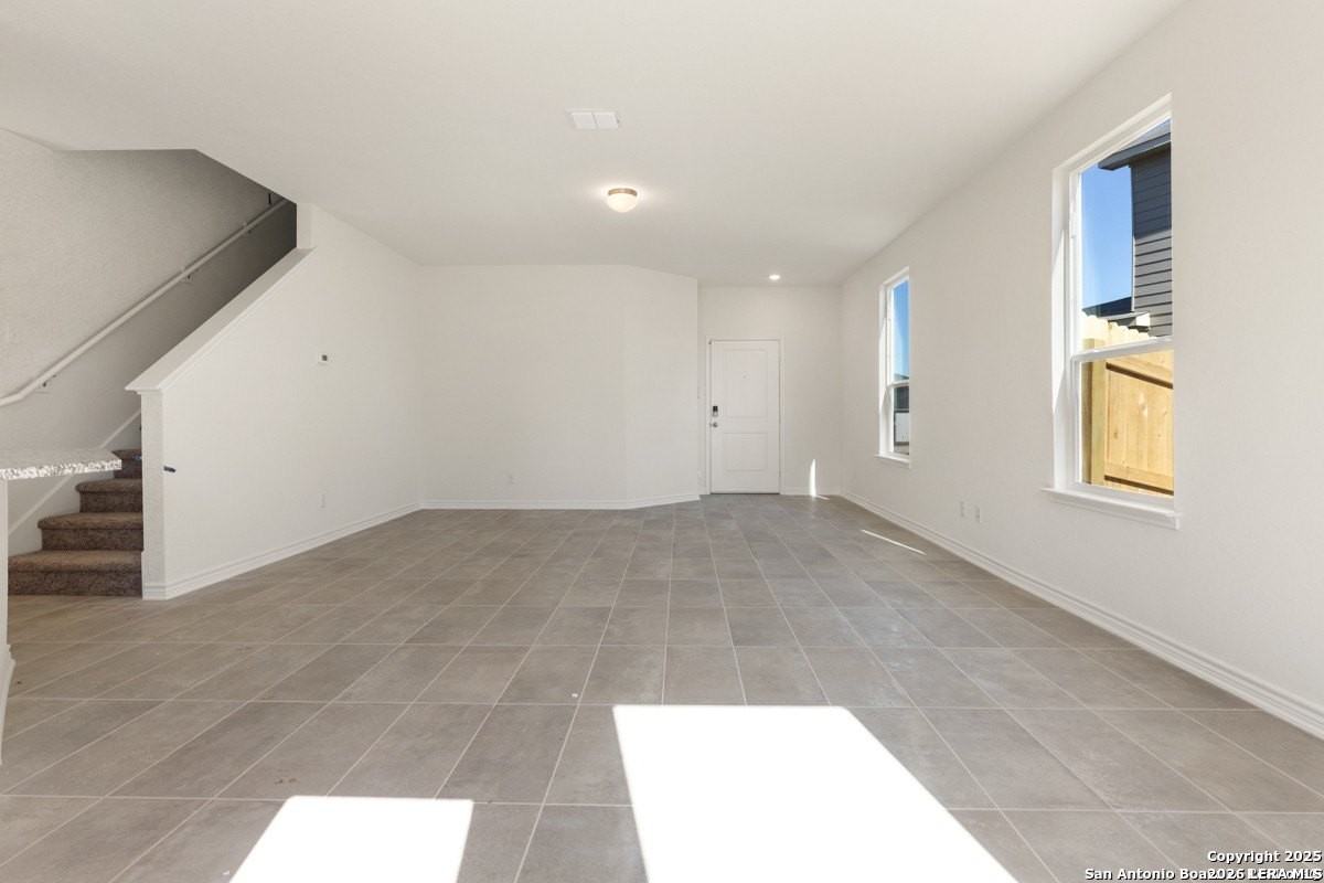 822 Bifurcate Bnd - Photo 3 of 11