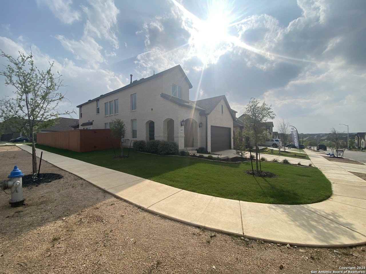 1809 Nettletree Rd - Photo 3 of 50