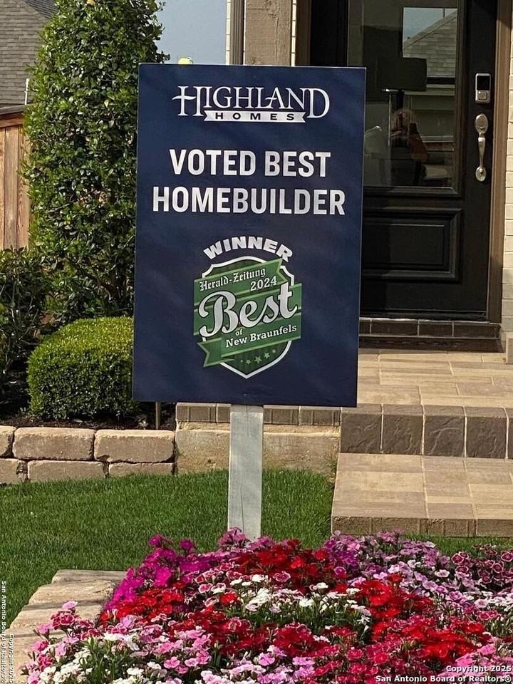 1809 Nettletree Rd - Photo 5 of 50