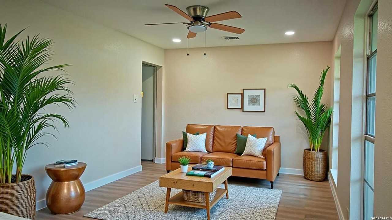 4810 Wycliff Dr - Photo 4 of 10