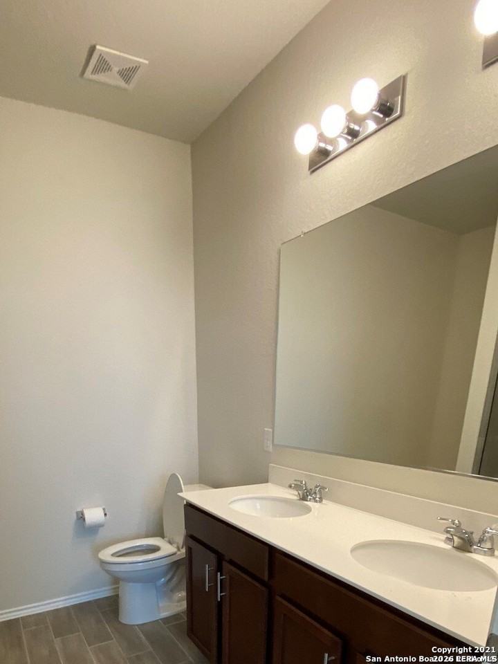 7723 Cottonwood Rdg - Photo 7 of 8