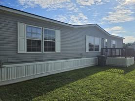 60 Lynnwood Cir #26 - Photo 1 of 1