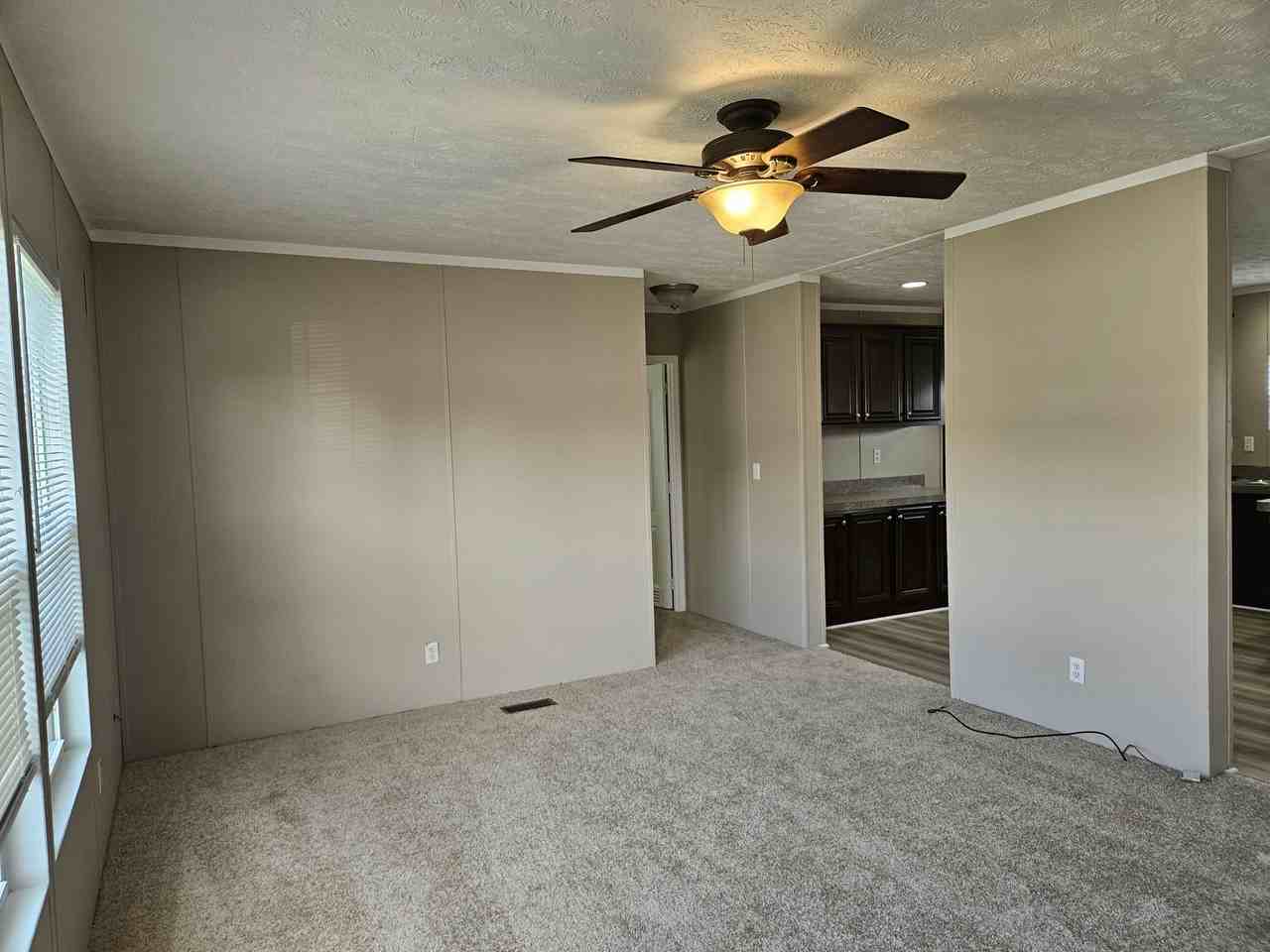 60 Lynnwood Cir #26 - Photo 6 of 22