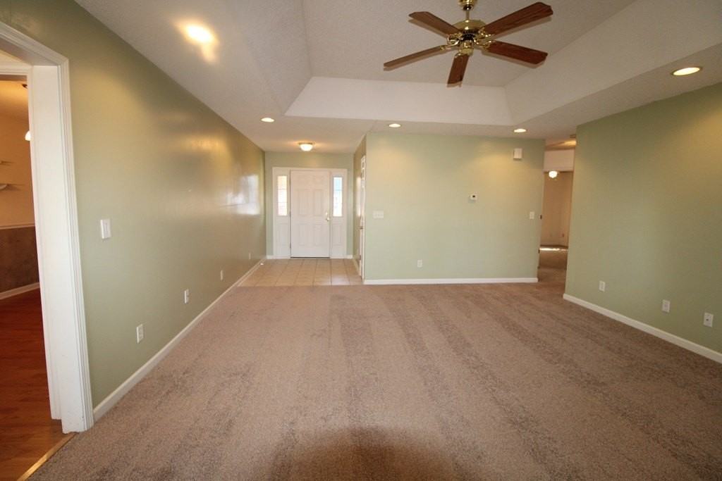 305 Trillium Ln - Photo 6 of 36