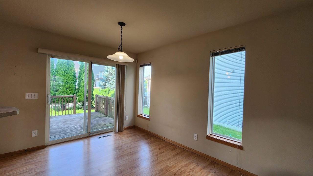 9412 Briar Haven Dr - Photo 6 of 43