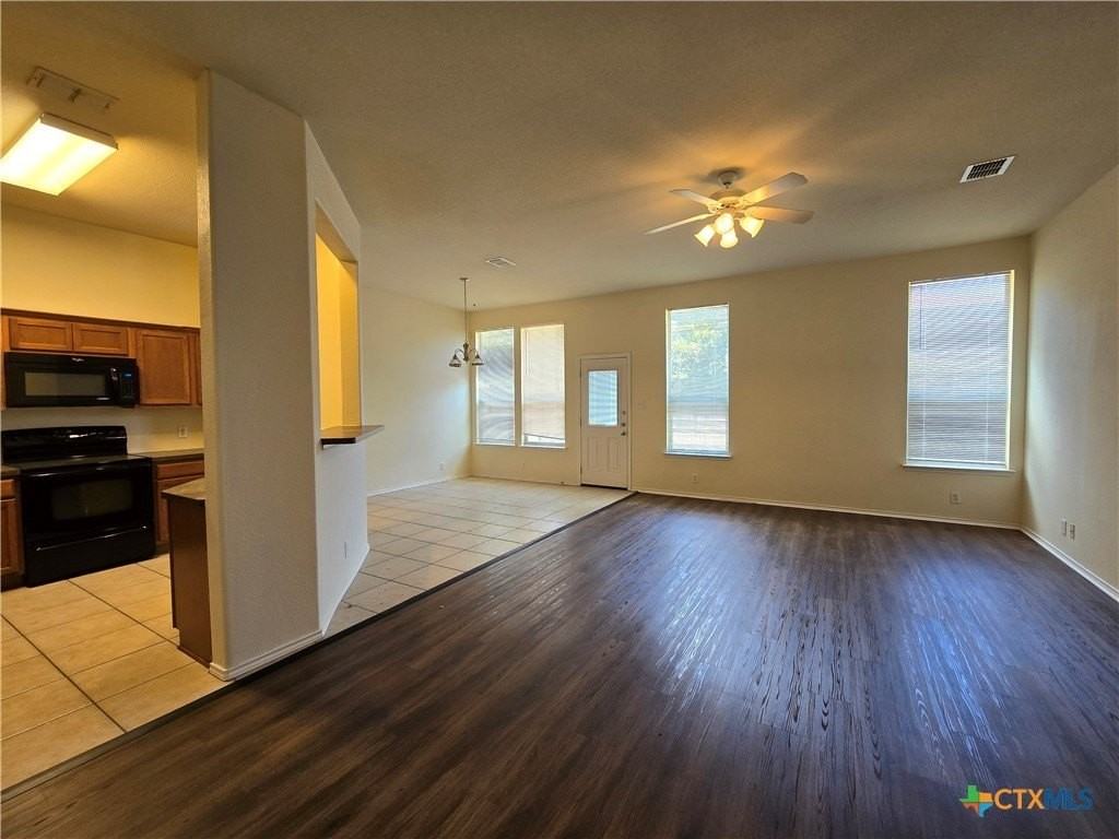 345 Placid Mdw - Photo 3 of 25