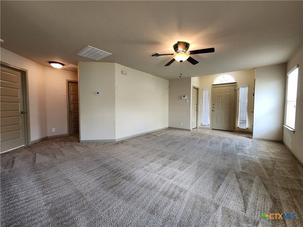 789 Great Oaks Dr - Photo 3 of 28