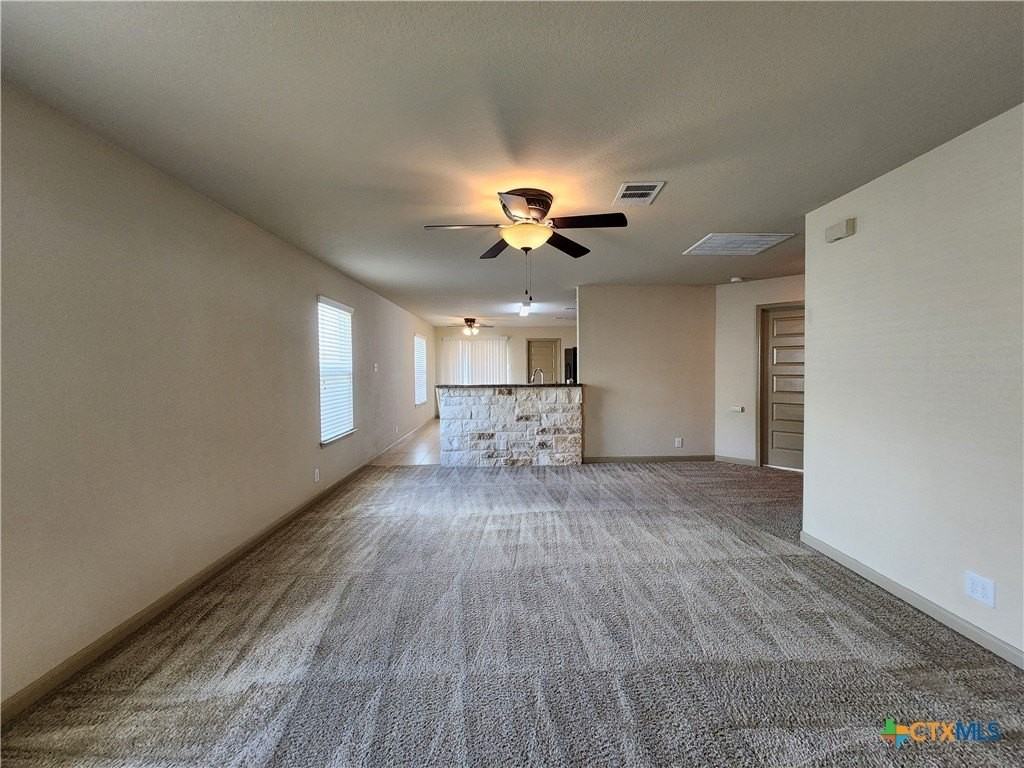 789 Great Oaks Dr - Photo 5 of 28