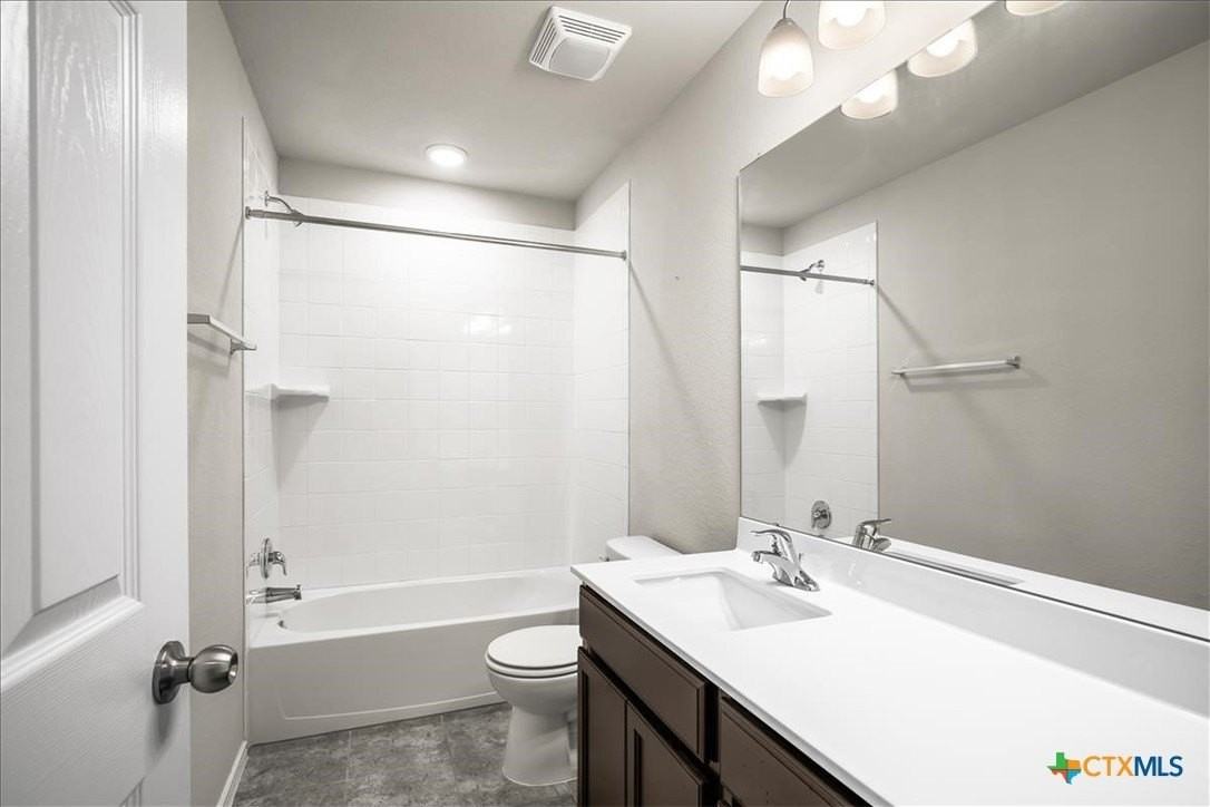 9510 Glynhill Ct - Photo 5 of 28