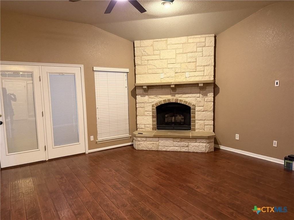 621 S Roy Reynolds Dr - Photo 7 of 29