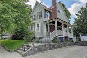 featured image of 16 Elton St