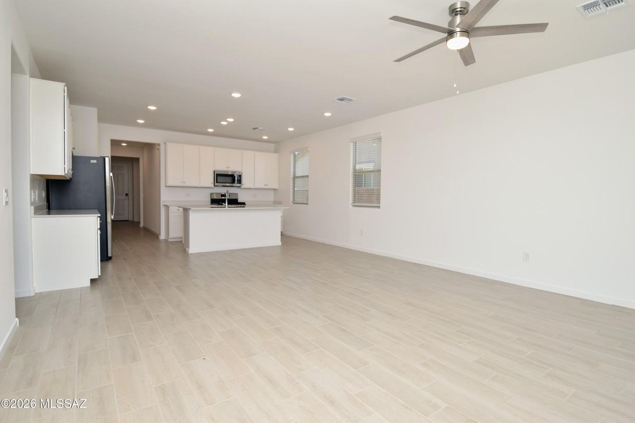 10703 W Walker Brown Dr - Photo 6 of 32