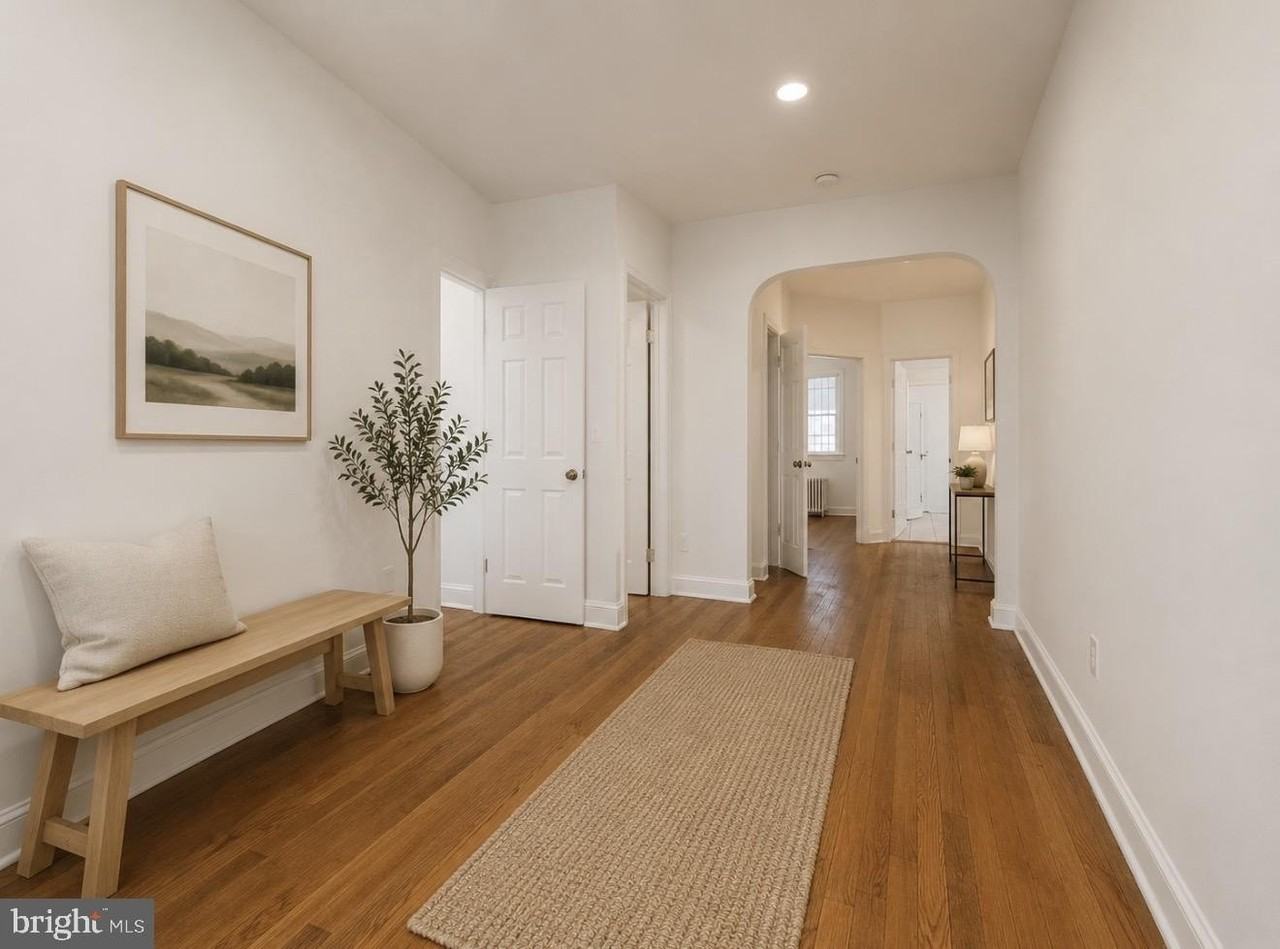 446 Mellon St Se #3 - Photo 3 of 10