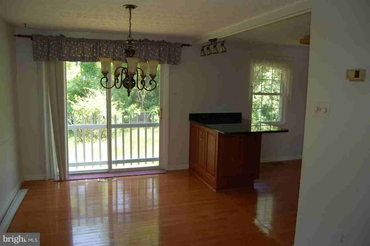 1818 Montreal Rd - Photo 3 of 9