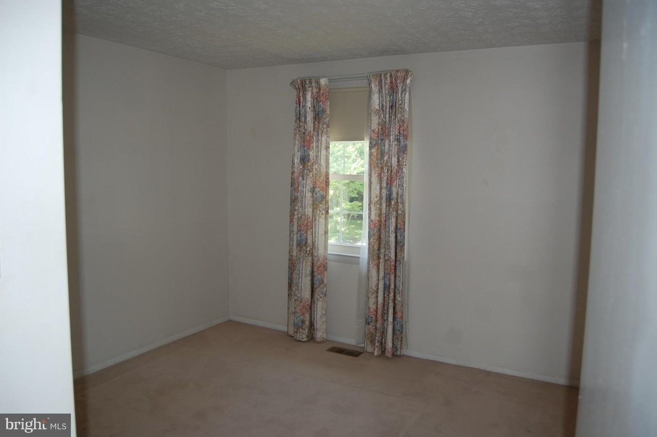 1818 Montreal Rd - Photo 6 of 9