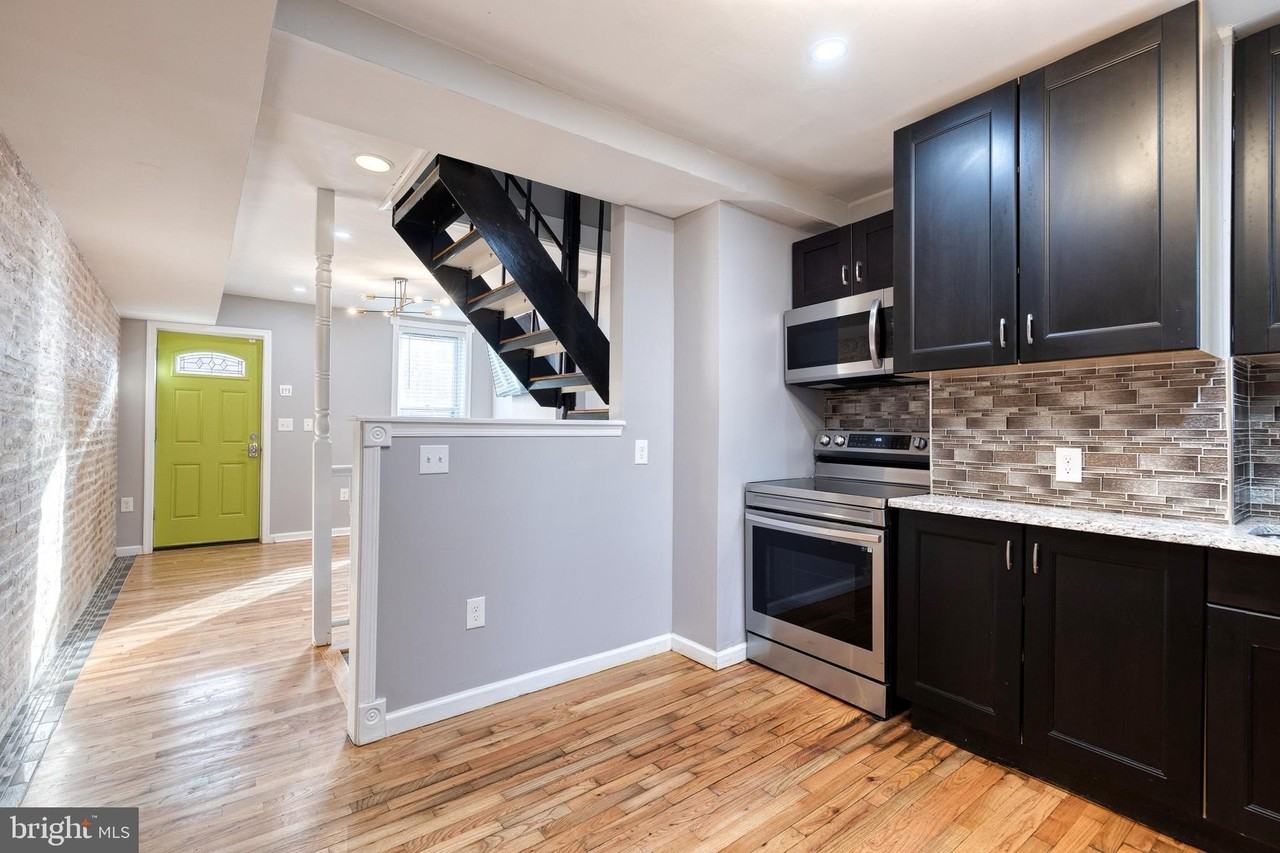 634 Wyeth St - Photo 5 of 14
