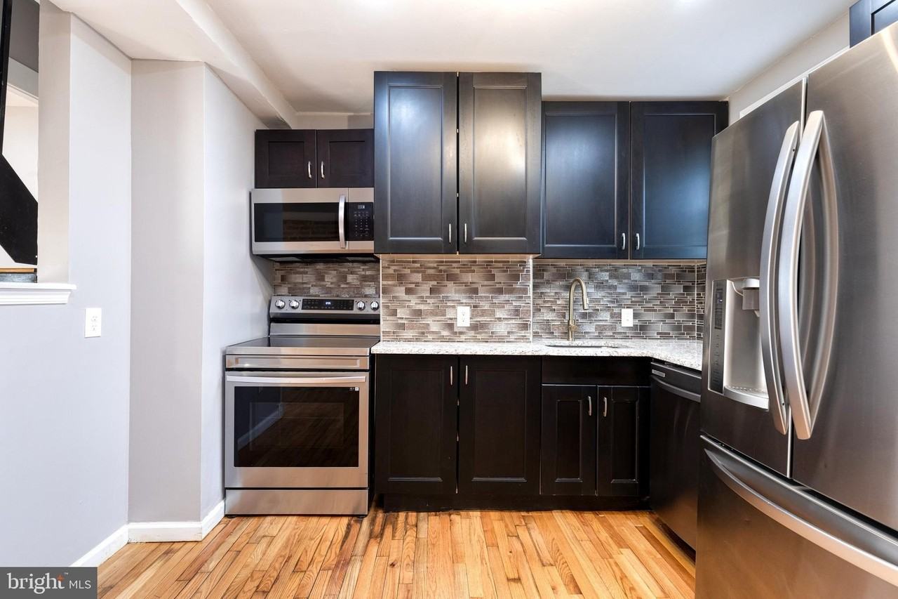634 Wyeth St - Photo 6 of 14